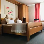 Affittacamere Haus-anka 3*